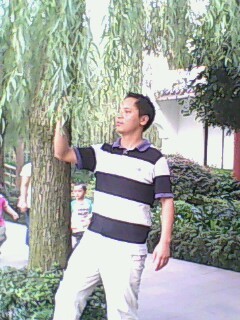 安岳县教育局某人贩卖教师考试内部资料欺诈考