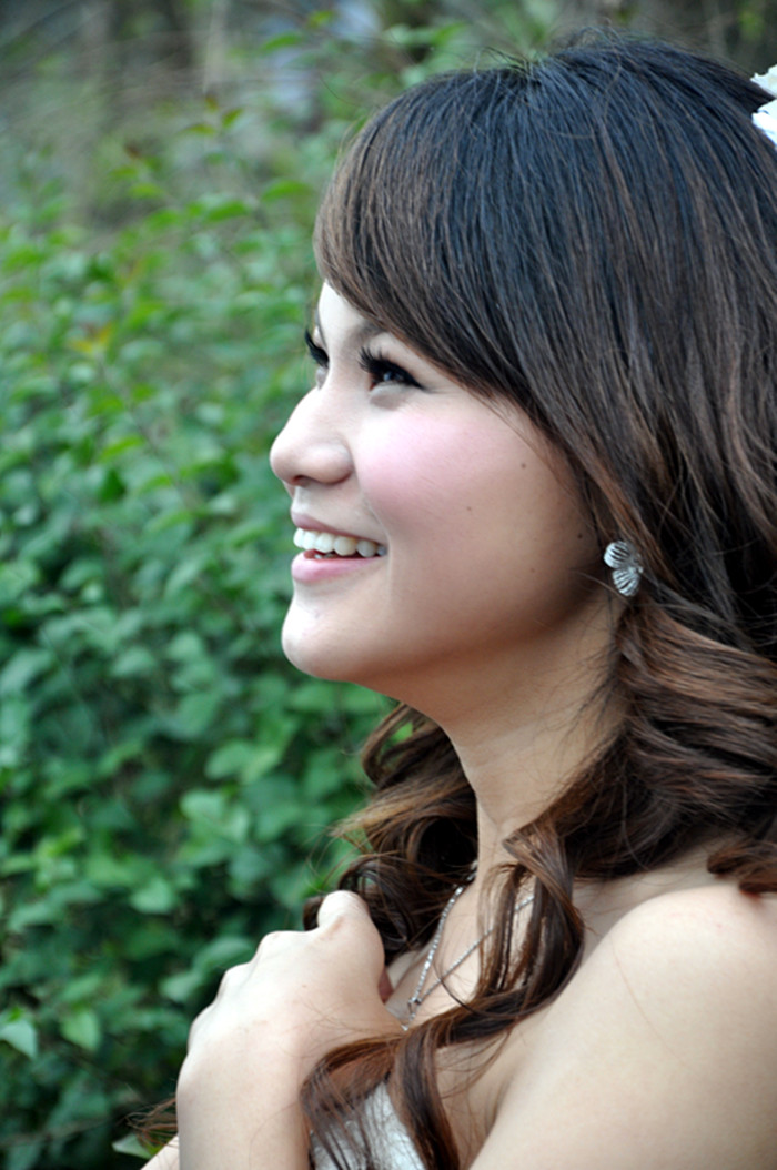 蓬安最美:2月5日:营山帅哥与性感美女专程赶到蓬安嘉陵第一桑梓来亲嘴