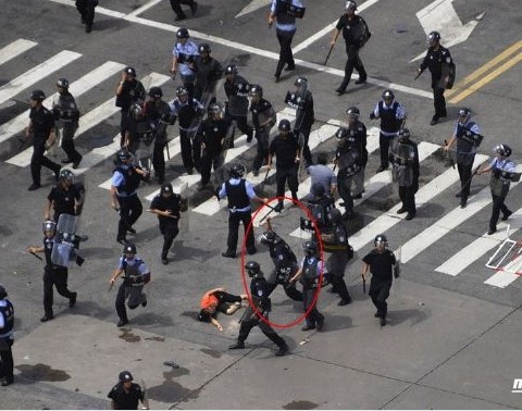 悲哀--成都人不知道发生在广东中山的事。麻木