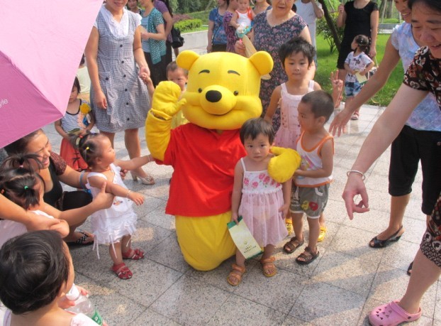 WOHO国际都江堰向日葵早教中心走进向峨公