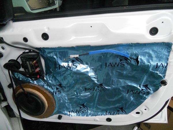 成都【奥迪A4L】摩雷听宝音响改装--成都元音