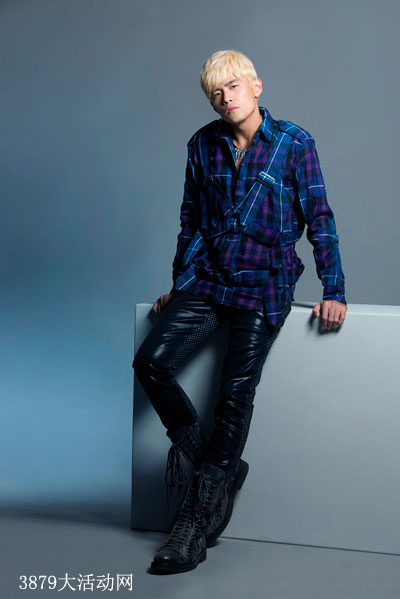 <em>周杰伦</em>的几张帅照