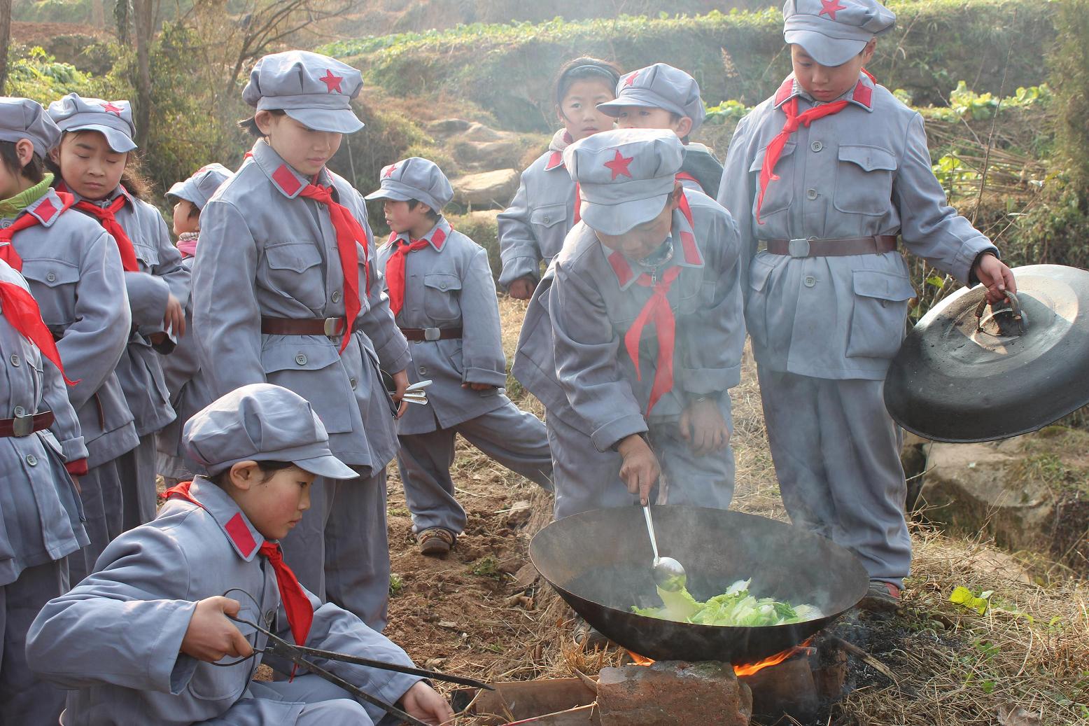 吃红军饭活动.jpg