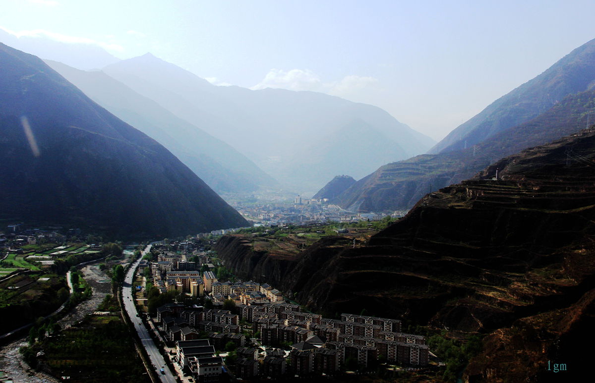 观九寨沟县城全景