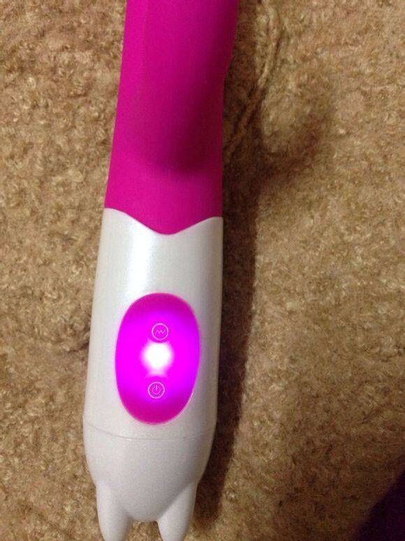 网友<em>妹子</em>发图<em>急</em>问,她姐姐匆忙翻出这个东西是