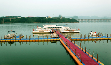 七夕太极湖浪漫双人旅 一起湿身也甜蜜