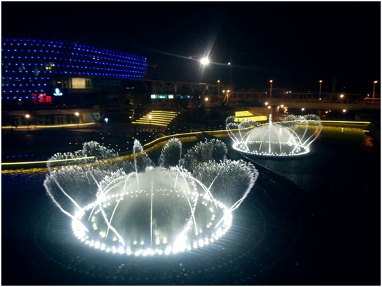 中国最美音乐喷泉--深圳"海上世界"音乐喷泉
