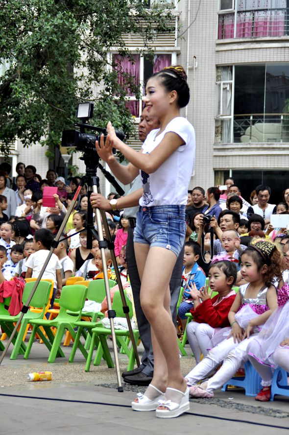 天双脚啊,这个确实是性感美女下凡到蓬安,我不爷爷性感图片