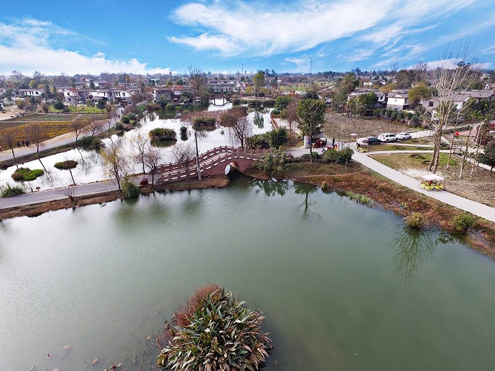 航拍郫都区青杠树风景区