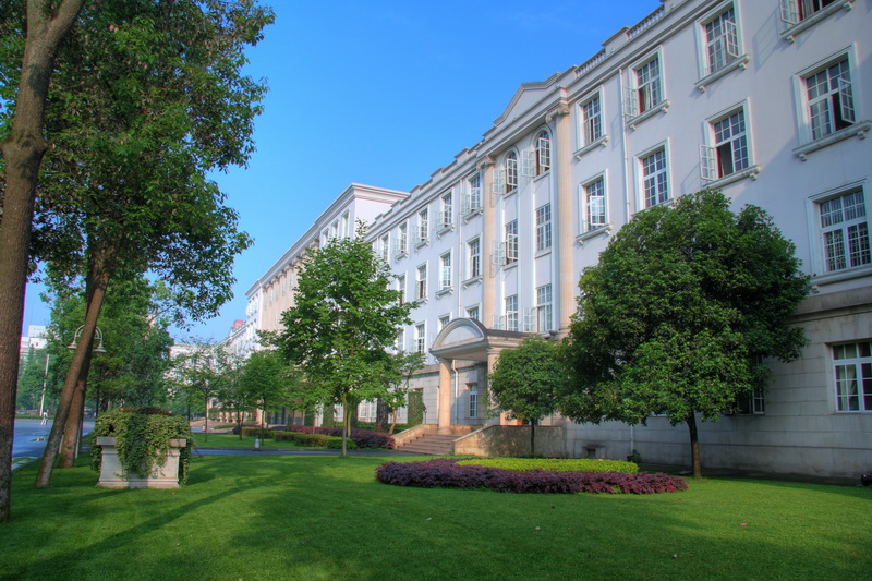 2017年电子科技大学本科助学班招生简章-网友