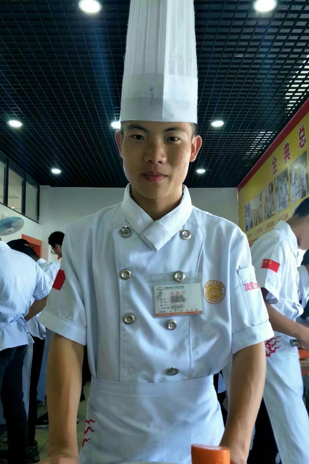 学厨师的人都很帅是吧-广安论坛-麻辣社区 四川