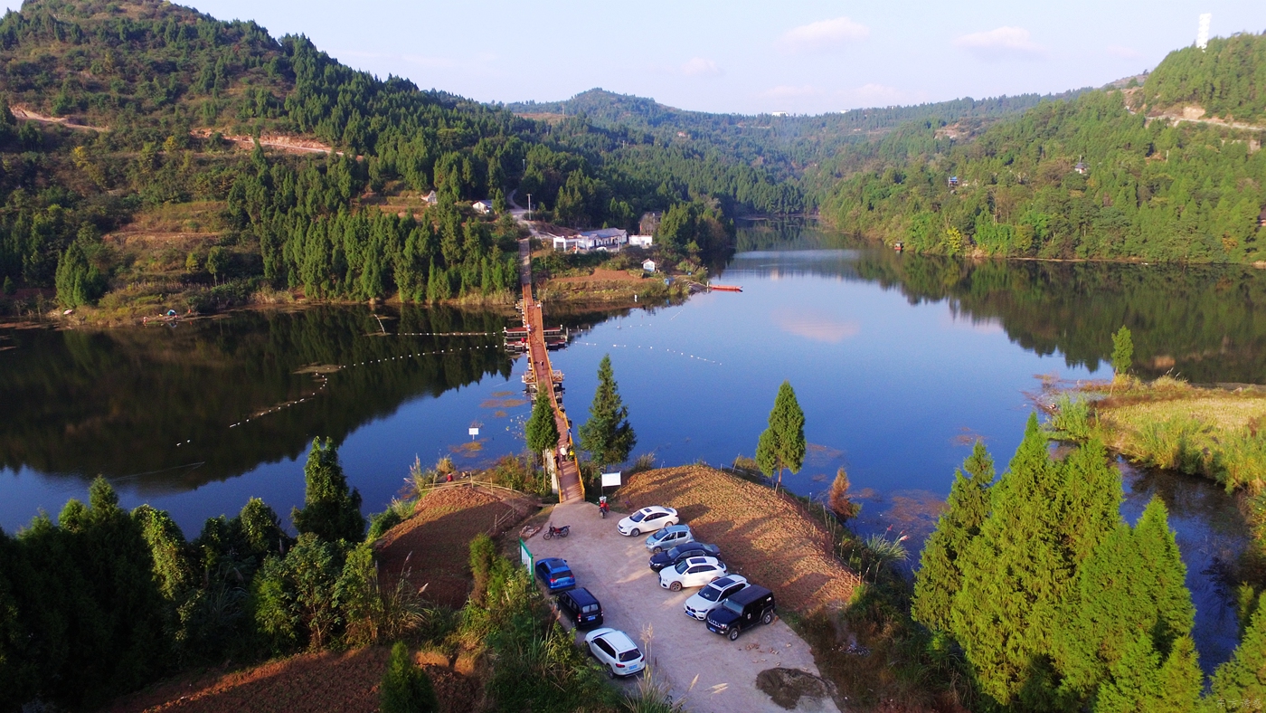 如果你去看了营山县清水湖国家湿地公园,就不用再去九寨沟了.