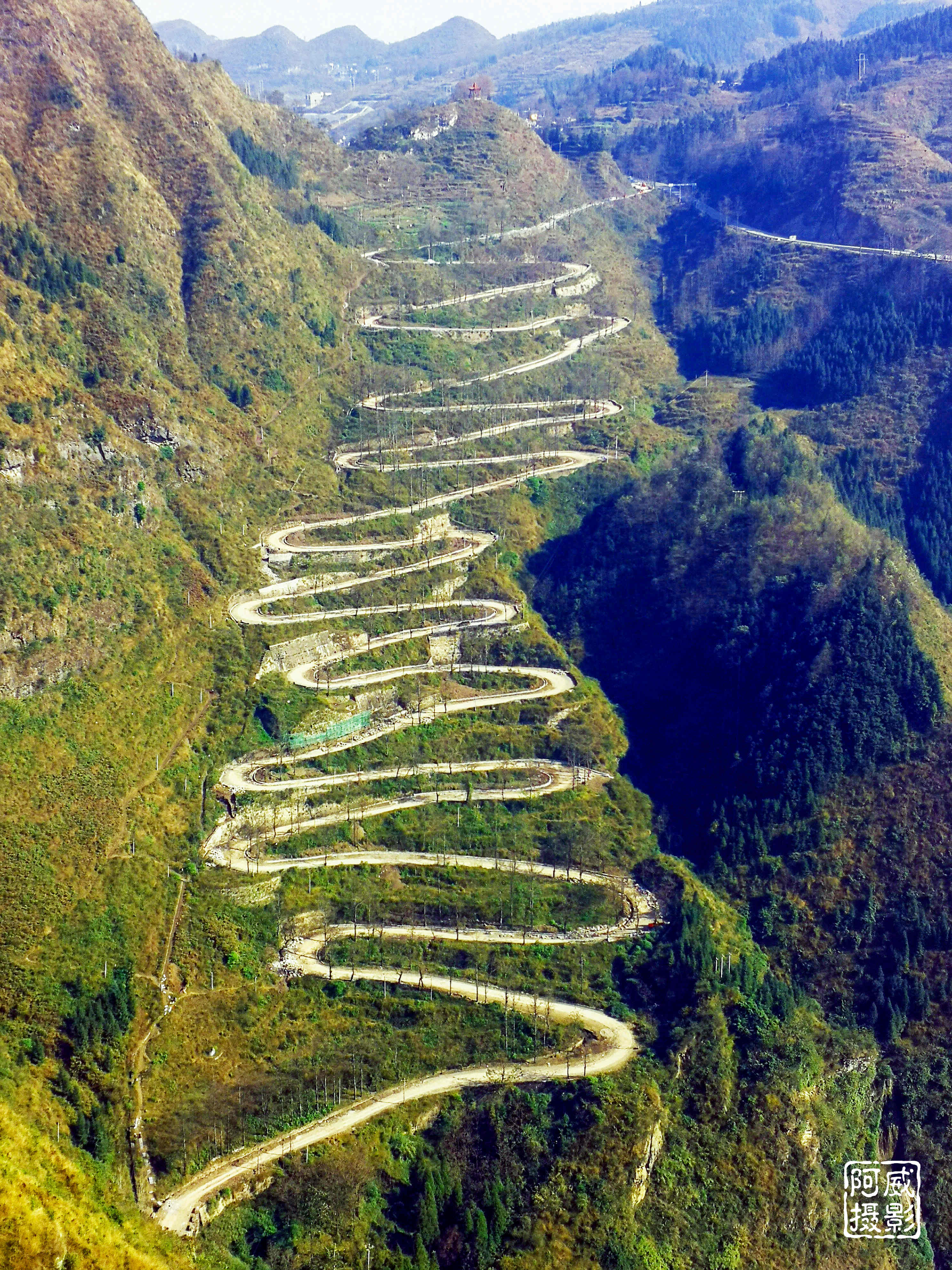 电视剧中的晴隆古城,美军加油站,土匪山寨均已成为旅游景点