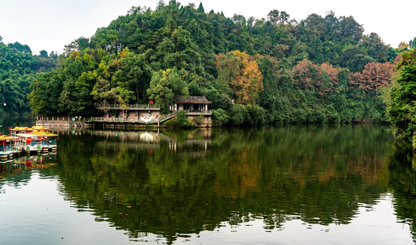 秋游竹溪湖