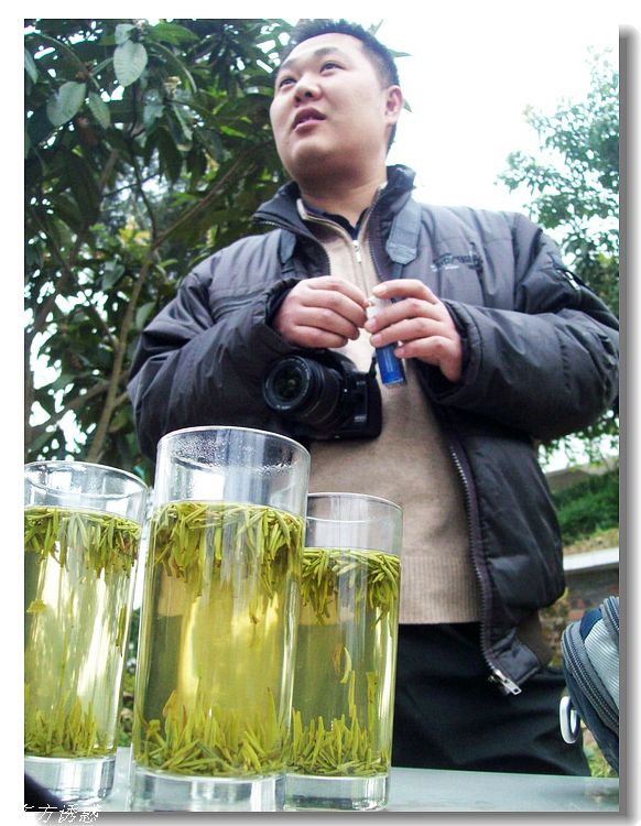 Ƭ 018.jpg