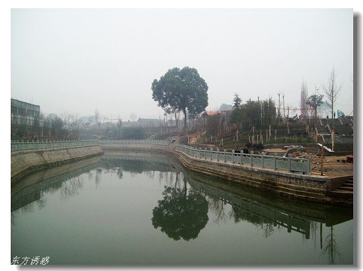 Ƭ 021.jpg