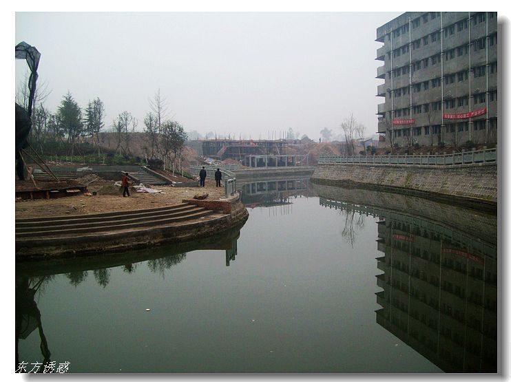 Ƭ 024.jpg