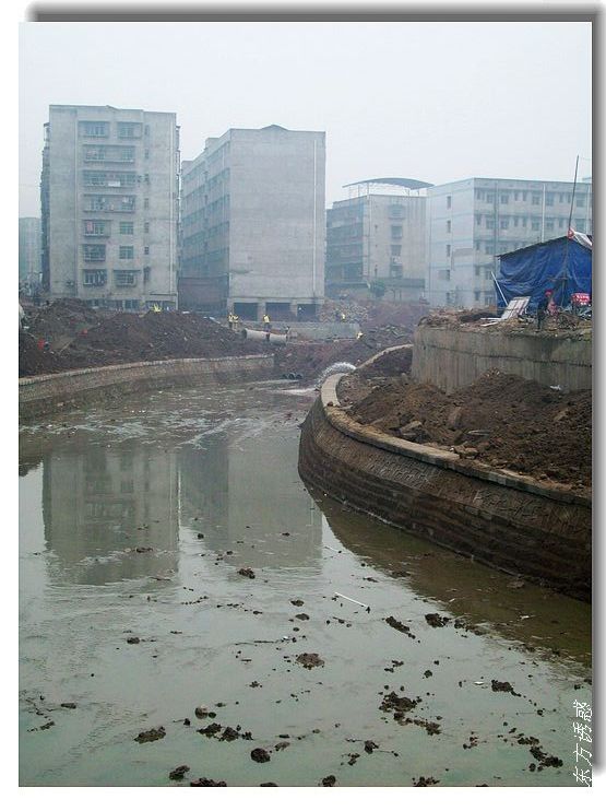 Ƭ 071.jpg