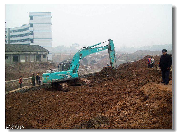 Ƭ 080.jpg
