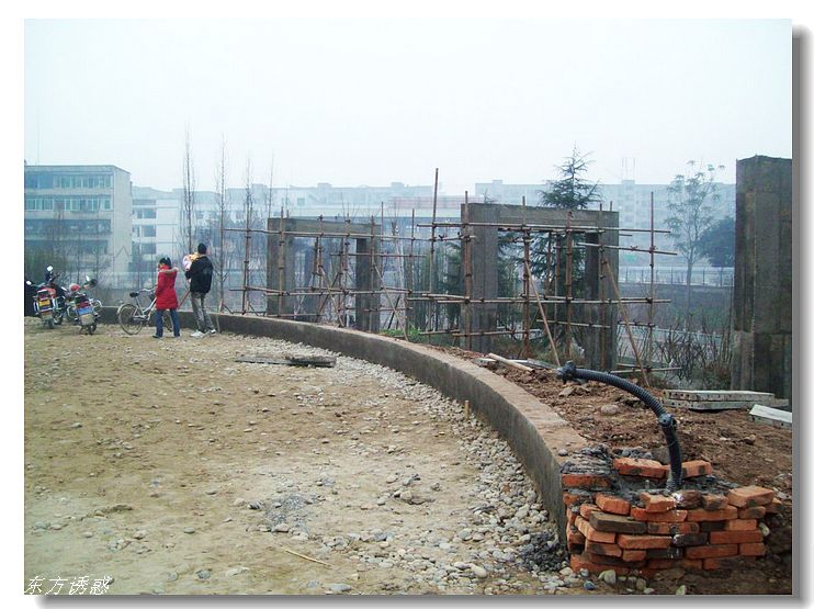 Ƭ 091.jpg