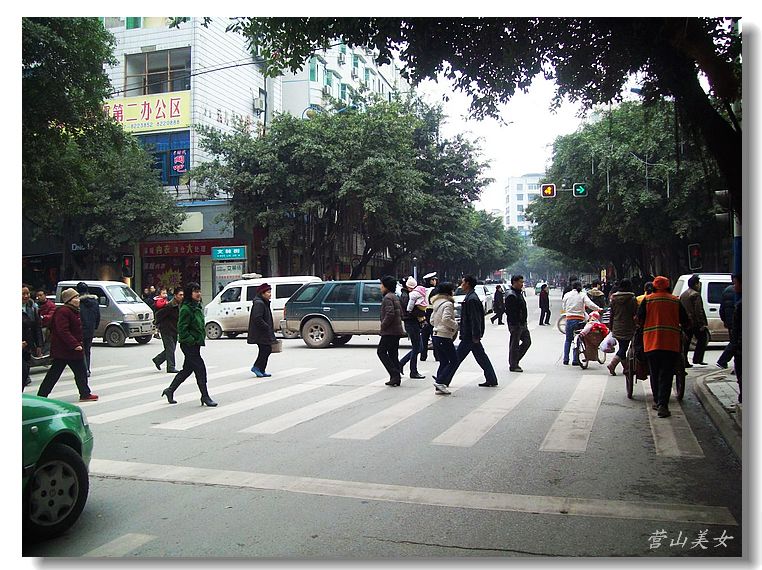 Ƭ 079.jpg