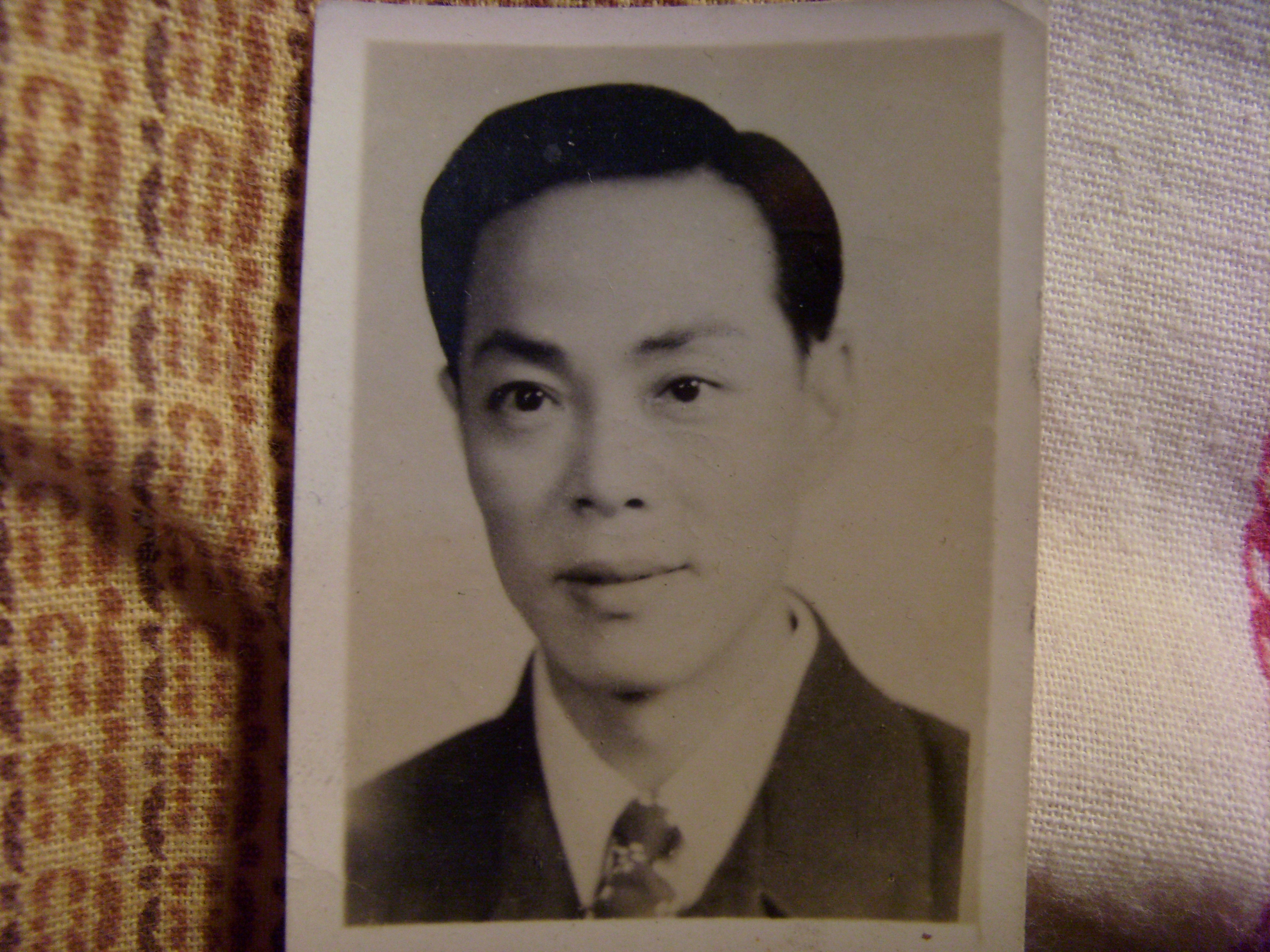 SI850048.JPG