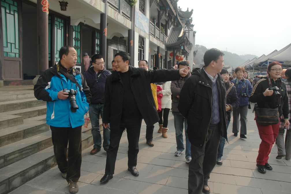 2010217 172.jpg