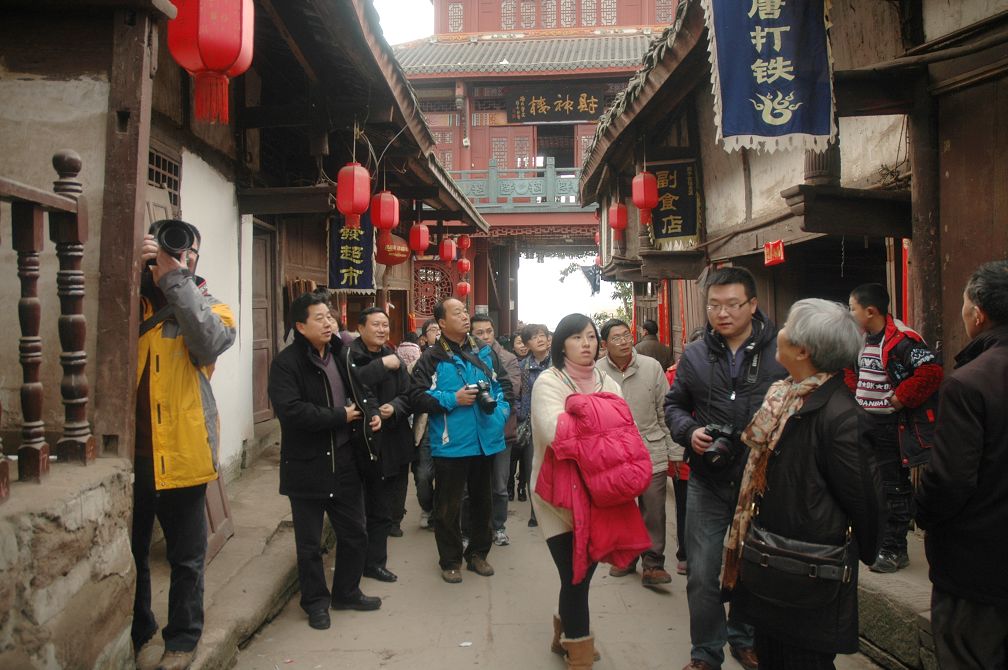2010217 172.jpg
