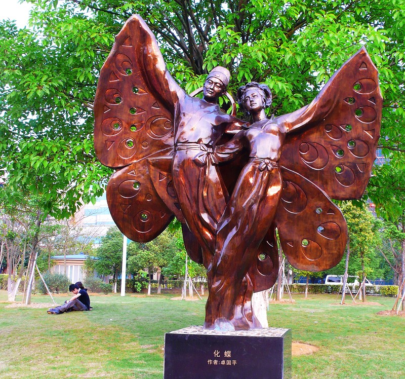 b06.jpg