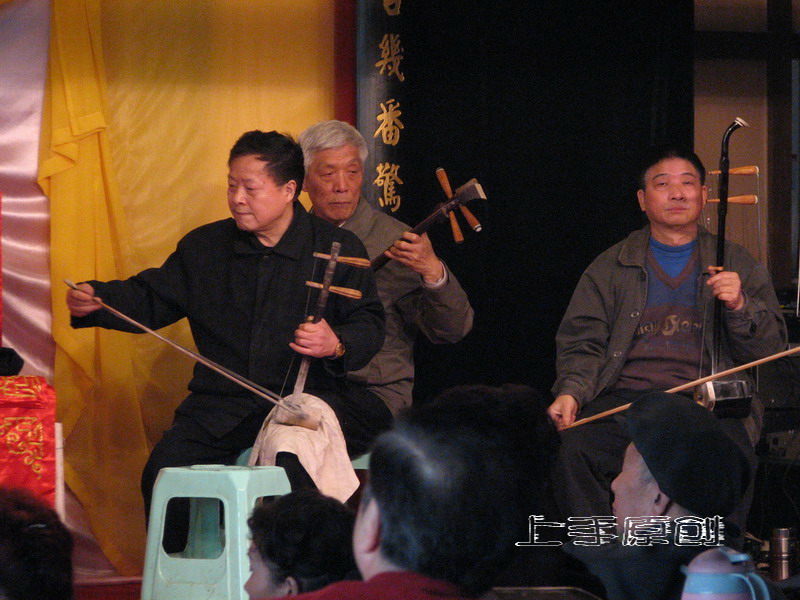 09.jpg