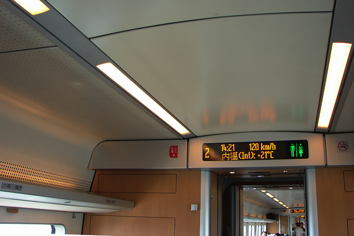 m.jpg