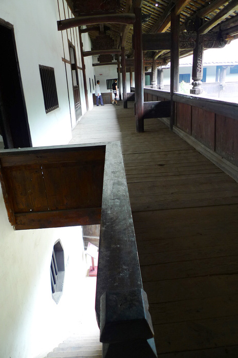 P1050438.jpg