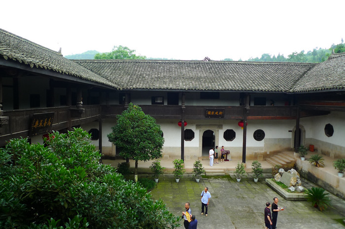P1050440.jpg