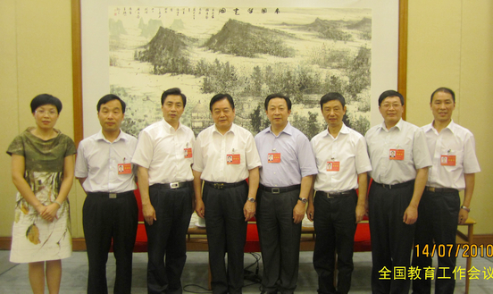 2010082711144873.jpg