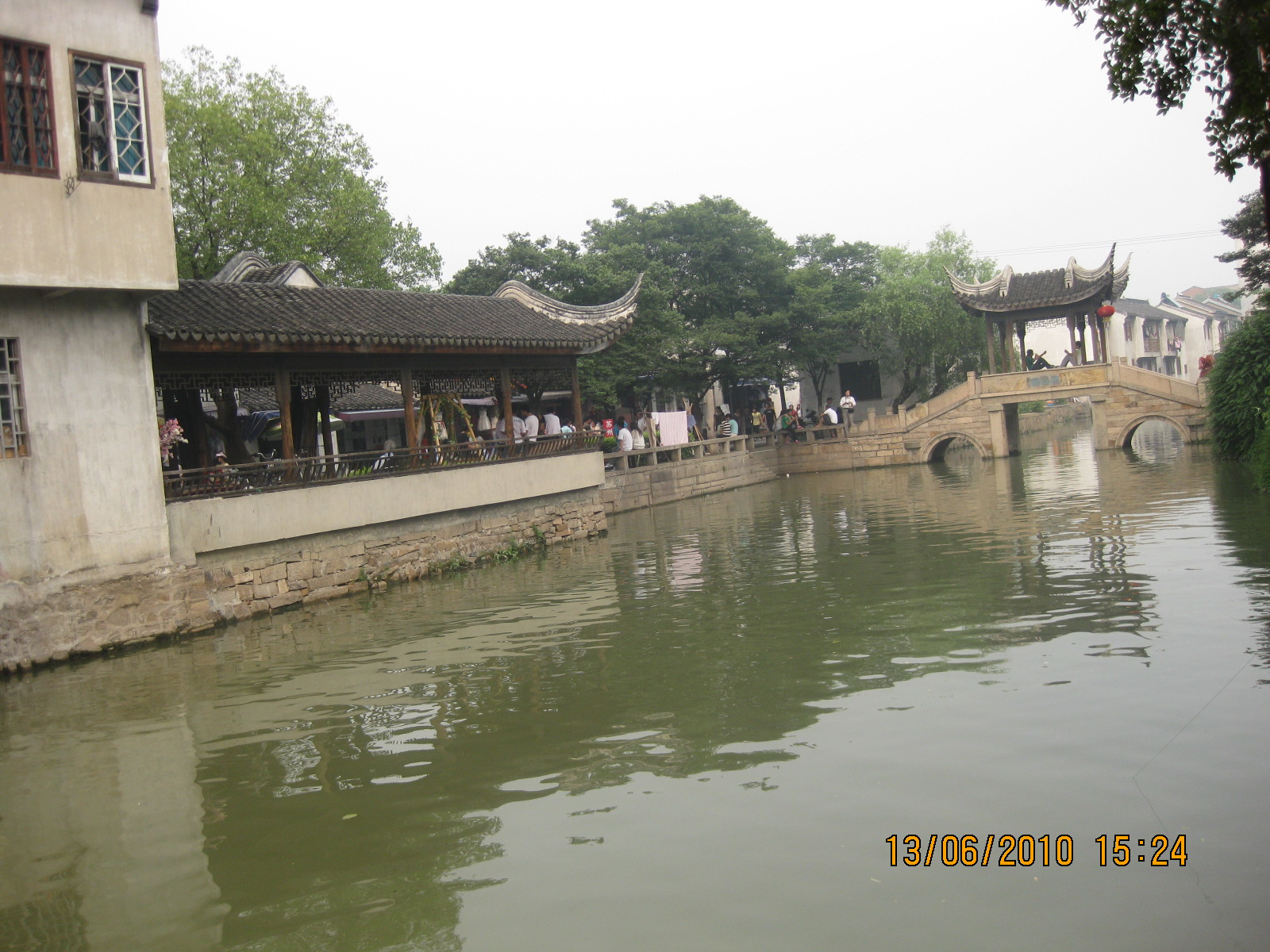 Ƭ 042.jpg