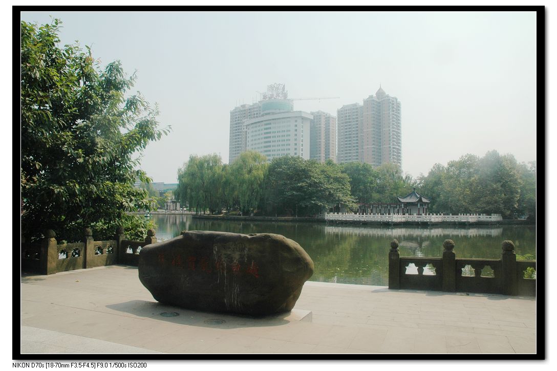 Ƭ 124.jpg