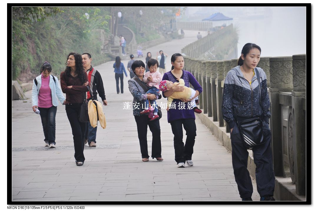 Ƭ 018.jpg