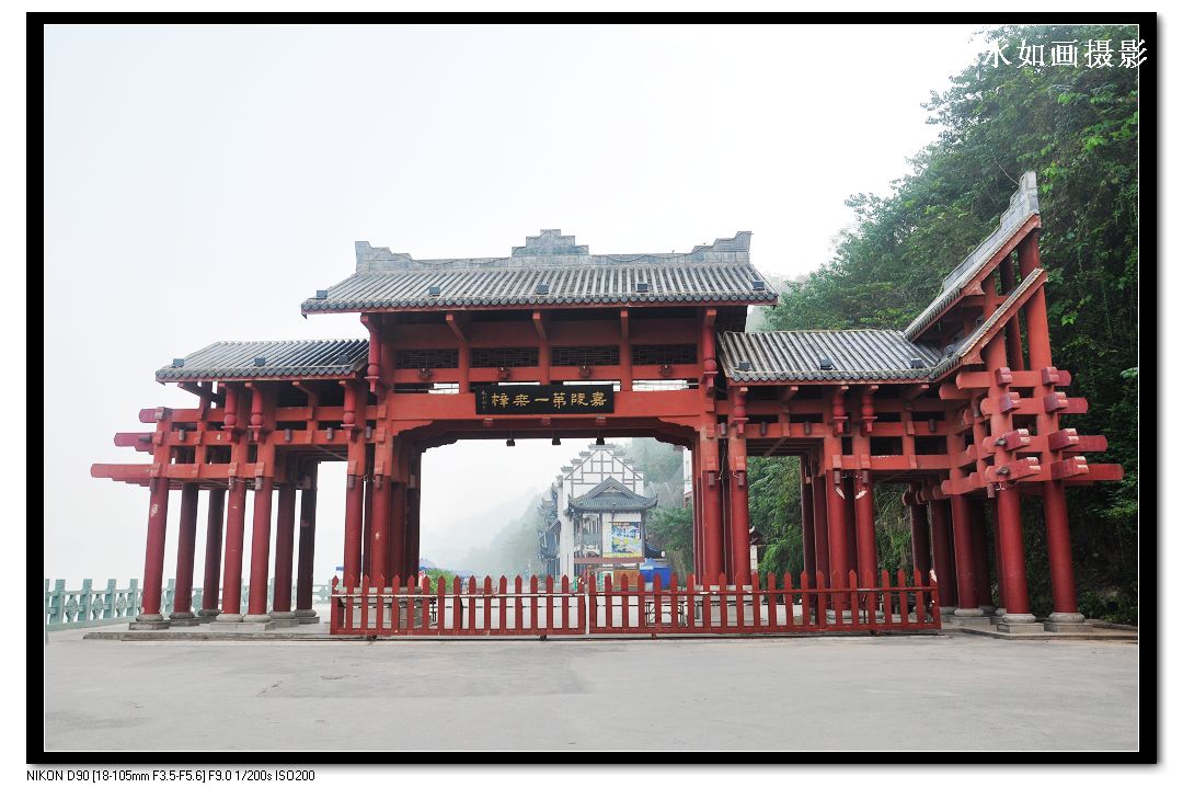 Ƭ 018.jpg