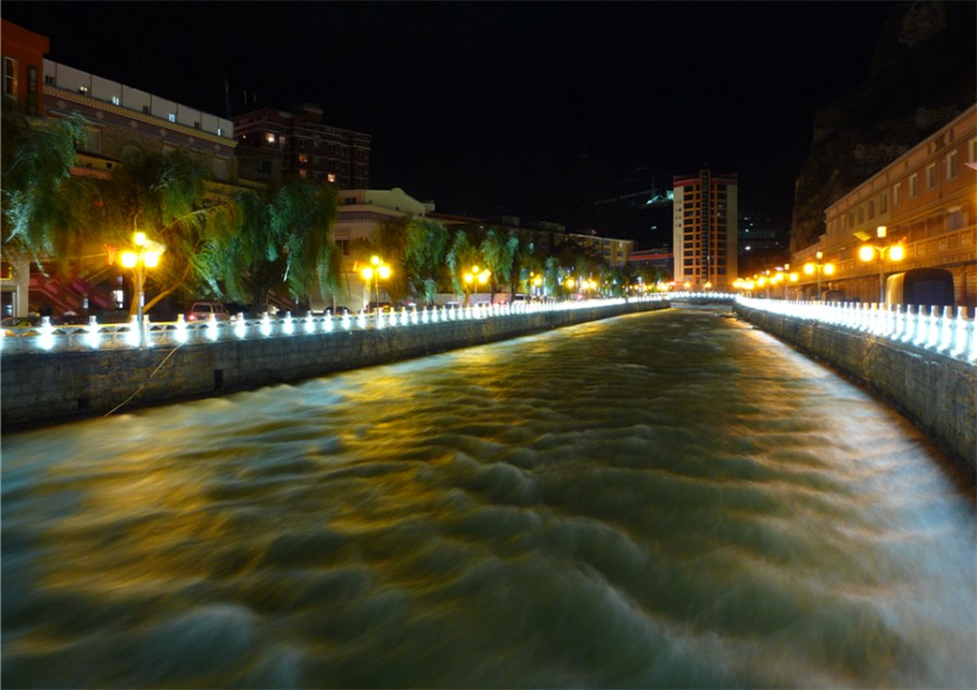 P1120388_.jpg