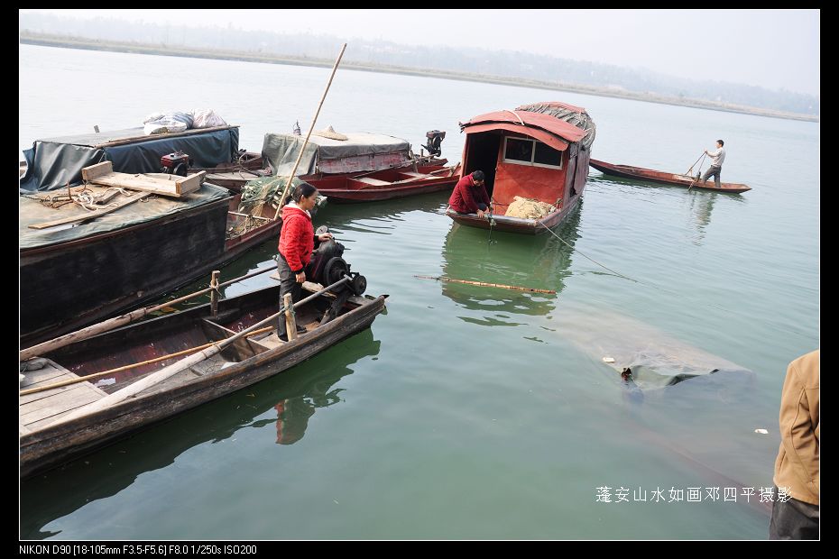 在周子古鎮碼頭偷窺性感的洗衣婦 旱地劃船的怪人及打撈嘉陵江沉船的奇聞圖片 156869 930x620