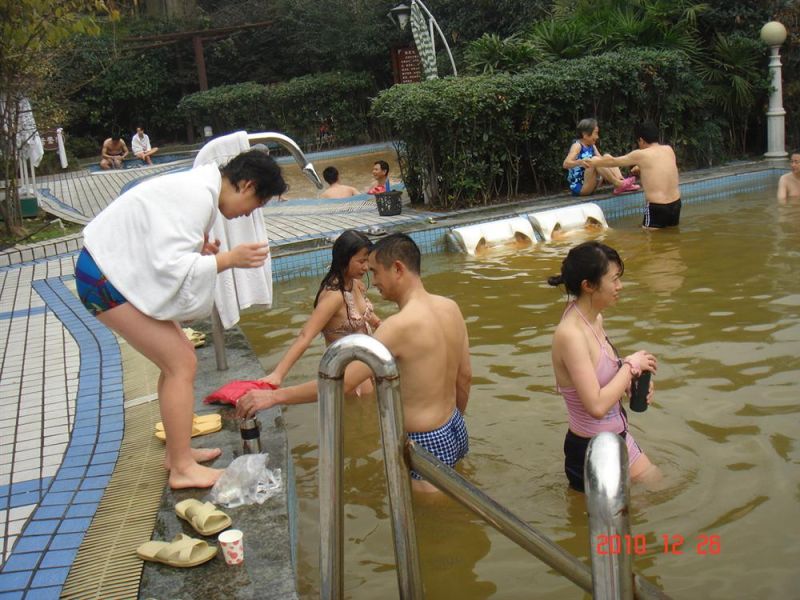 02.jpg