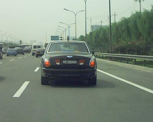 12956014_781n.jpg
