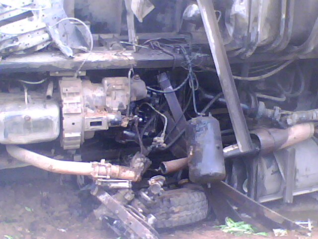 Ƭ 040.jpg