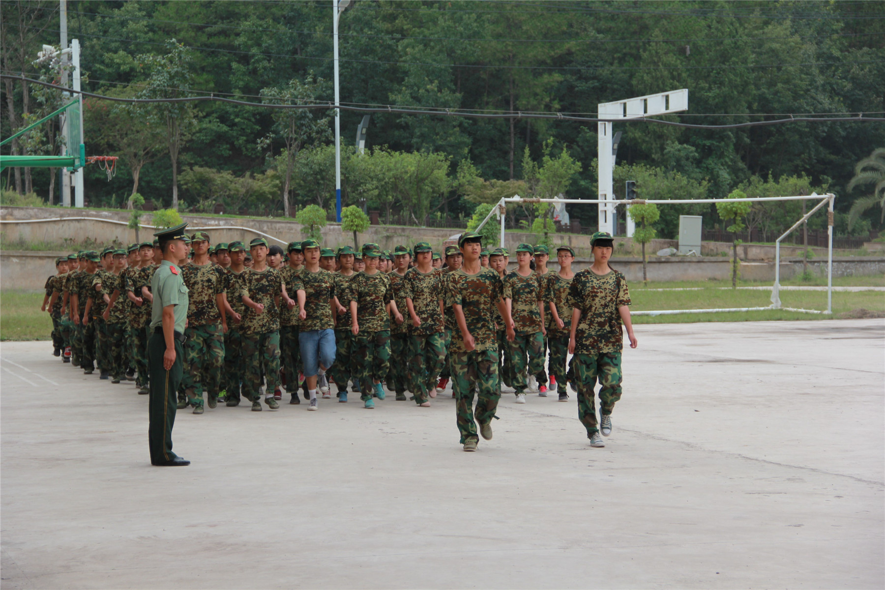 南江二中高2014级军训剪影-南江论坛-麻辣社区 四川第一网络社区 你的
