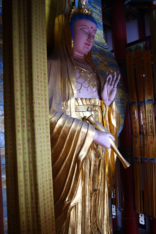 高香祈福之二摄于观音故里遂宁灵泉寺