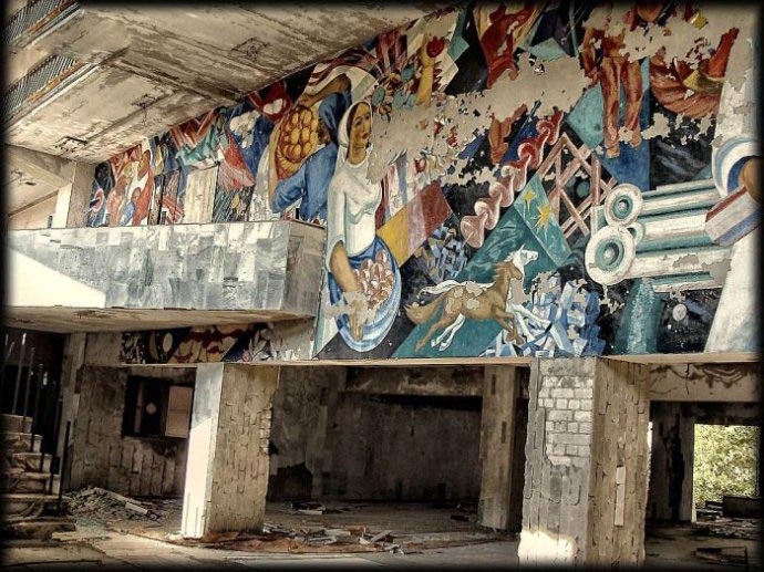 恐怖核泄漏:带你走进鬼城切尔诺贝利=====(海量清晰图片)