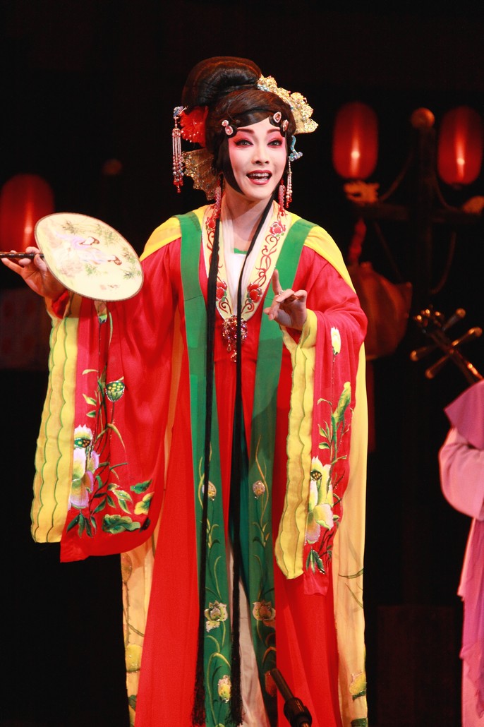 川剧《李亚仙》在西南剧场一炮打响,山城铁梅深受锦城观众喜爱