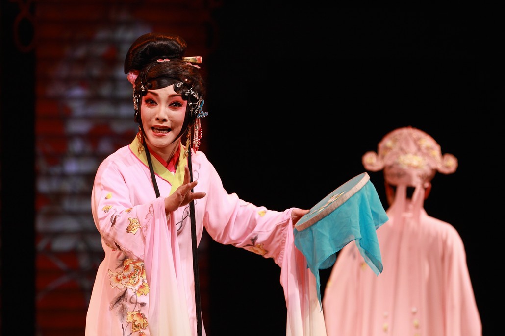 川剧李亚仙在西南剧场一炮打响山城铁梅深受锦城观