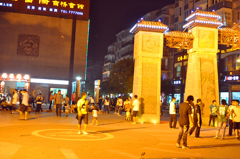 DSC_0072_.jpg