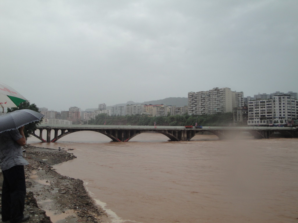 我看到的巴河洪水